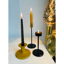 Afbeelding in Gallery-weergave laden, Kandelaar - Maya - Zwart goud
